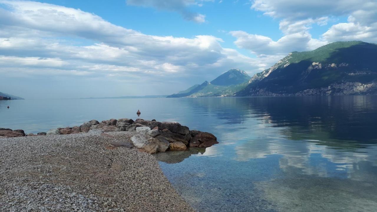 Appartamenti Casa Nina, Lago,Montagne, Uliveti Brenzone sul Garda Exterior photo